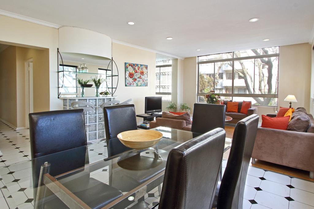 Berkeley Square Apartment Cape Town Exterior photo