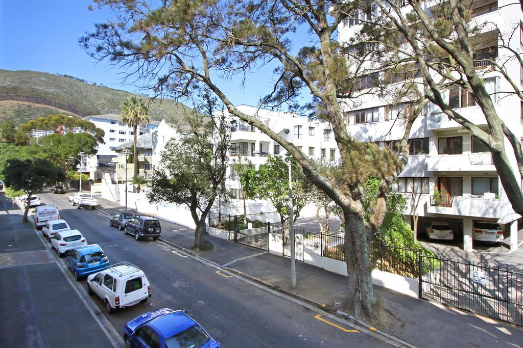 Berkeley Square Apartment Cape Town Exterior photo